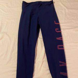 Old navy leggings size Large!